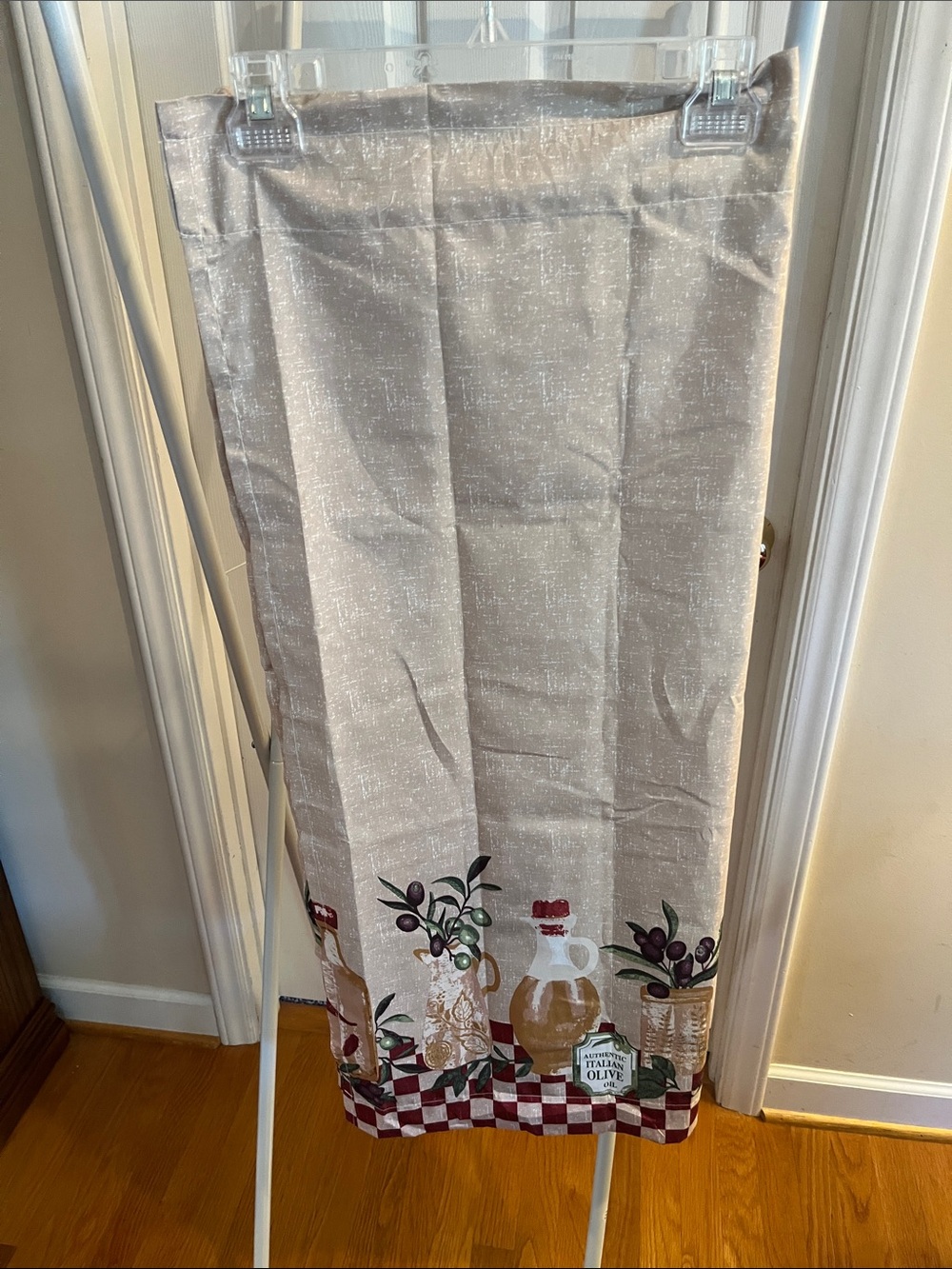 Kitchen Curtains with Olive Jar Border - Neutral Beige pair 30/36”